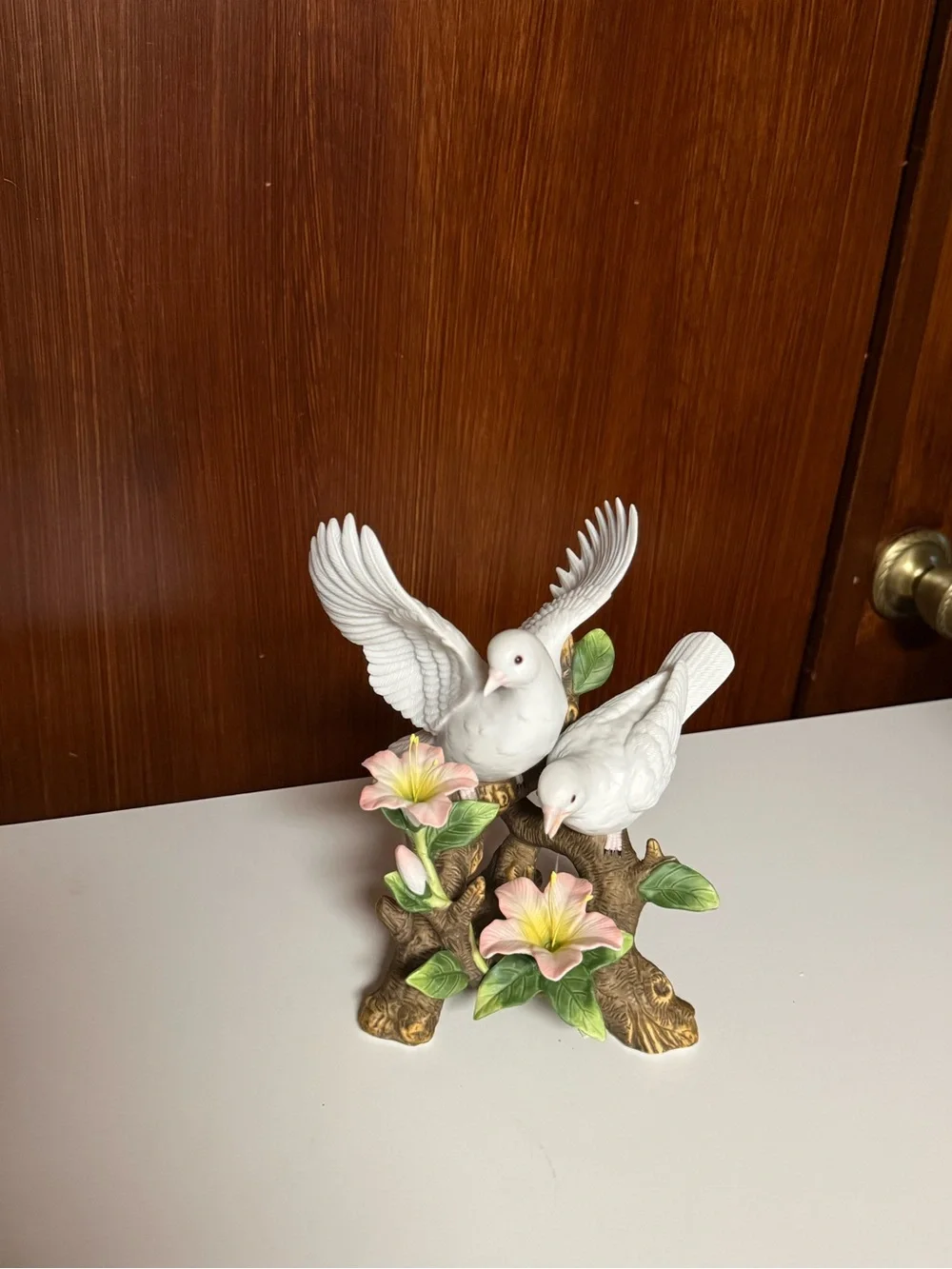 Home Interiors Vintage Porcelain White Dove Figurine with Pink Flowers